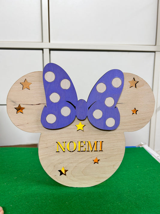 Lampada Minnie in legno personalizzata